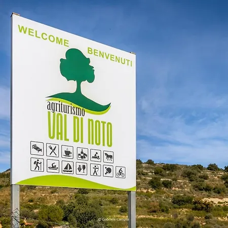 Val Di *