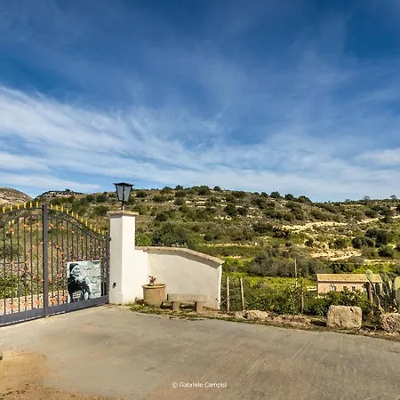 Val Di Farm stay