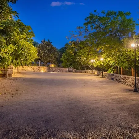 Val Di Farm stay