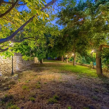 Farm stay Val Di Noto